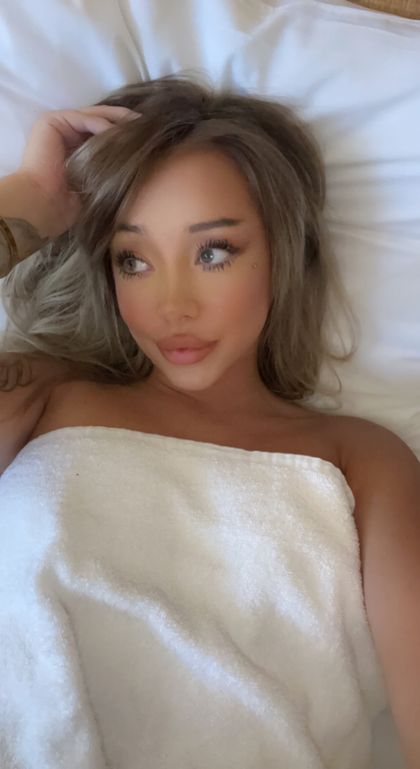 Best Meganrenee OnlyFans Accounts | FansMetrics.com