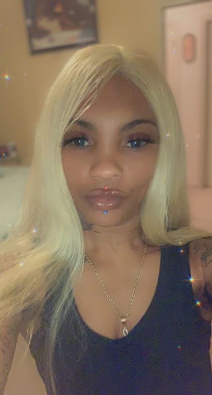 petitestar8 OnlyFans picture