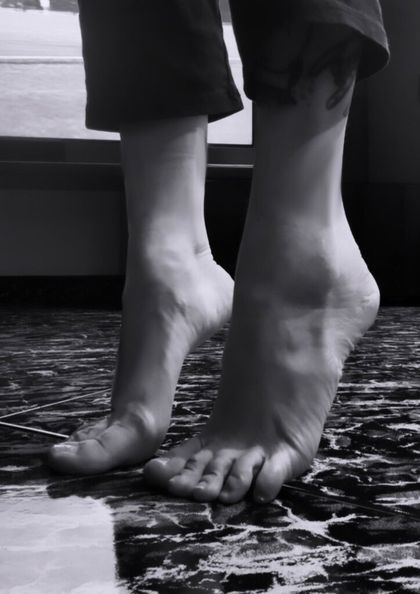 cozyfairyfeet OnlyFans picture