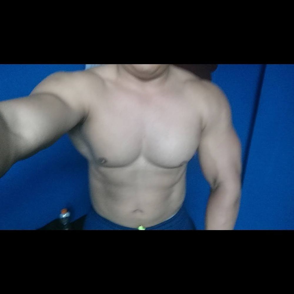 jhonn24270827 OnlyFans profile picture