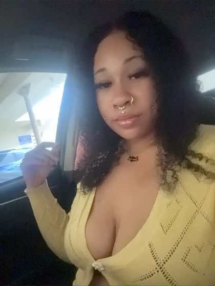 peachpuff OnlyFans picture