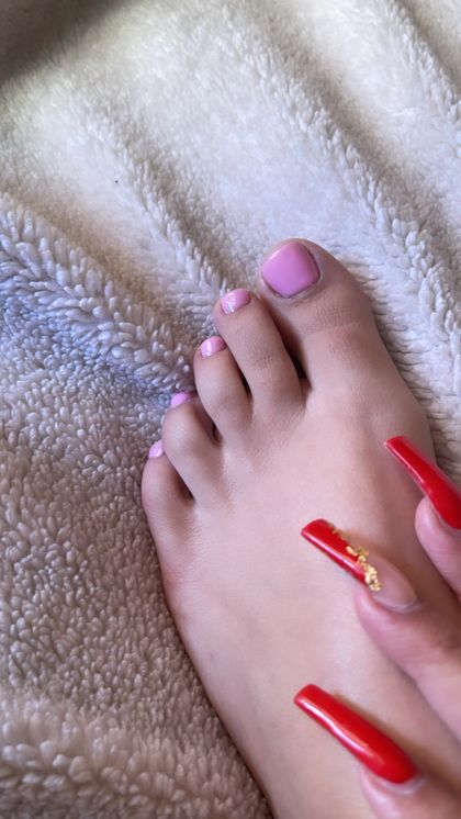 feetingyourfetish_1 OnlyFans picture