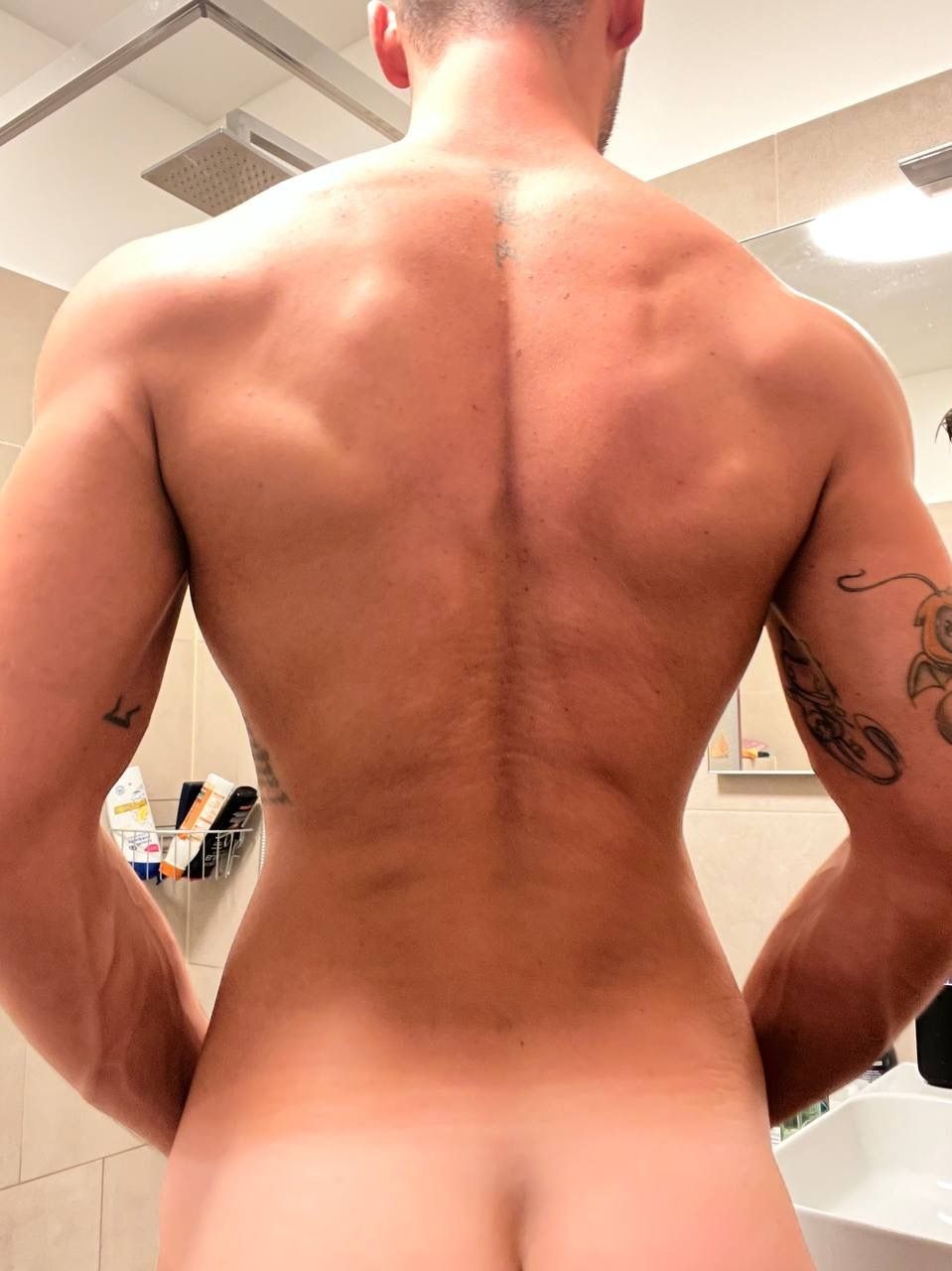 anordinarytattooedguy OnlyFans profile picture