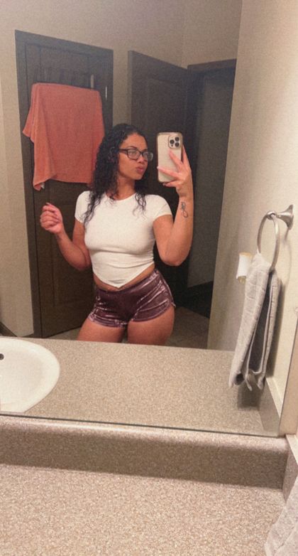 pinnnnk_savage OnlyFans picture