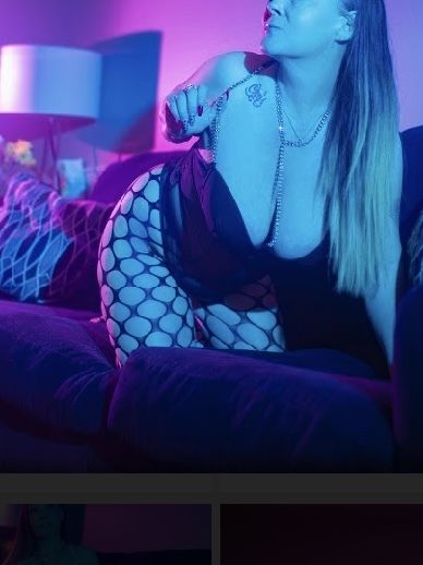 carinalovely12 OnlyFans picture