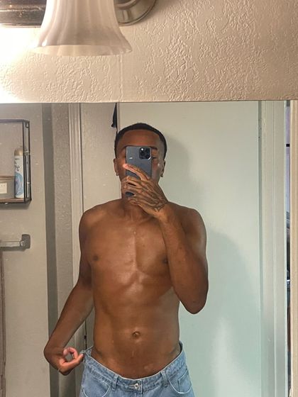 theetyki OnlyFans picture