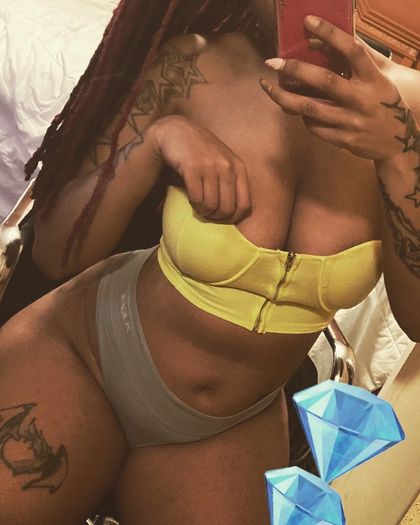 karmelreign OnlyFans picture