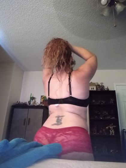 scarletblossom826 OnlyFans picture
