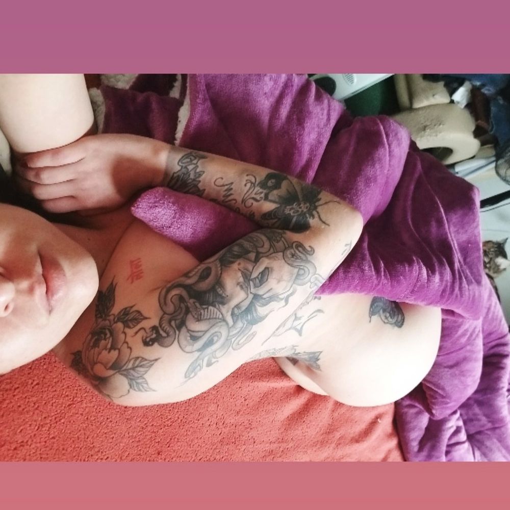 lola8a OnlyFans profile picture