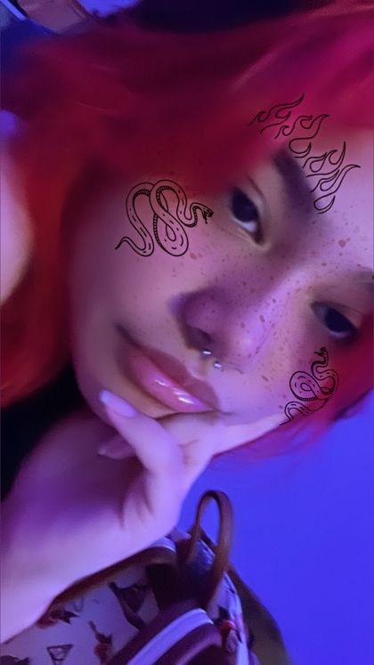 viviazuraxxx OnlyFans picture