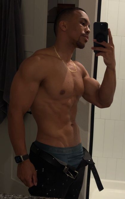 platano.papi OnlyFans picture