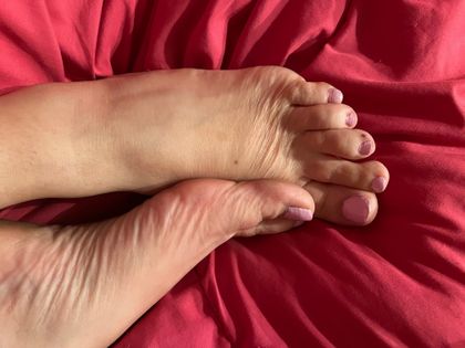 sweetandapicyfeet OnlyFans picture