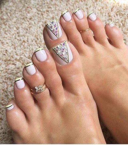 alexisjuicylilfeet OnlyFans picture