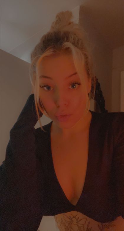 u112583214 OnlyFans picture