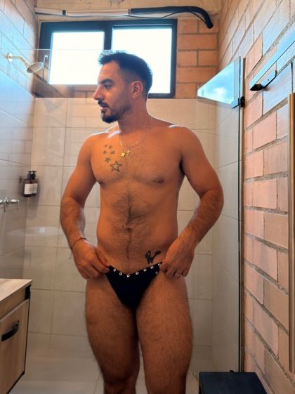 osscarpatino1 OnlyFans picture