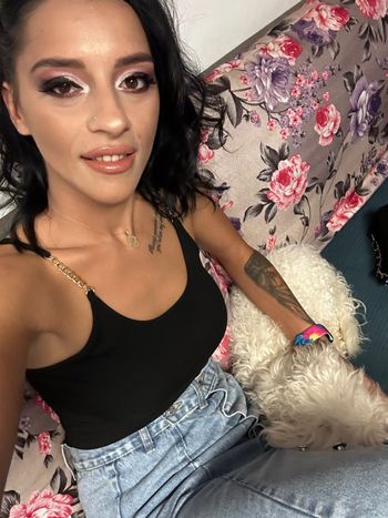 alinna_mdn OnlyFans - Free Trial - Photos - Socials | FansMetrics.com