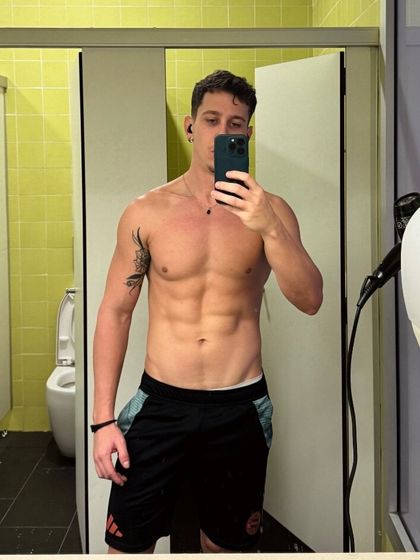 hugoblond OnlyFans picture
