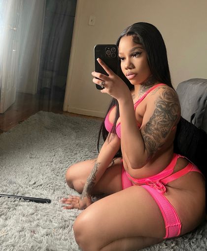 meshaabeautyy_ OnlyFans picture