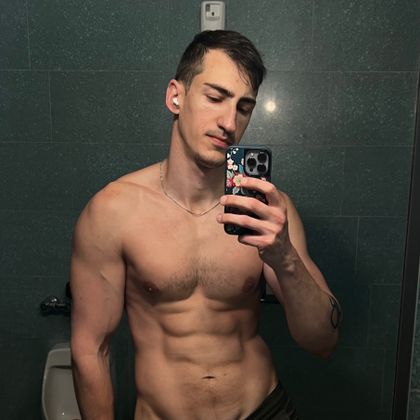 plugmikein OnlyFans picture
