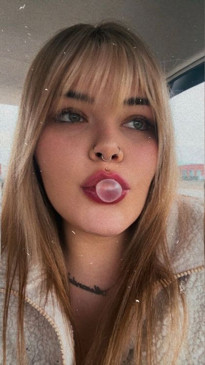 llyyssaaa OnlyFans picture