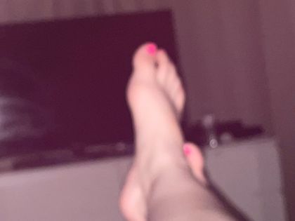 regularfeetlife OnlyFans picture