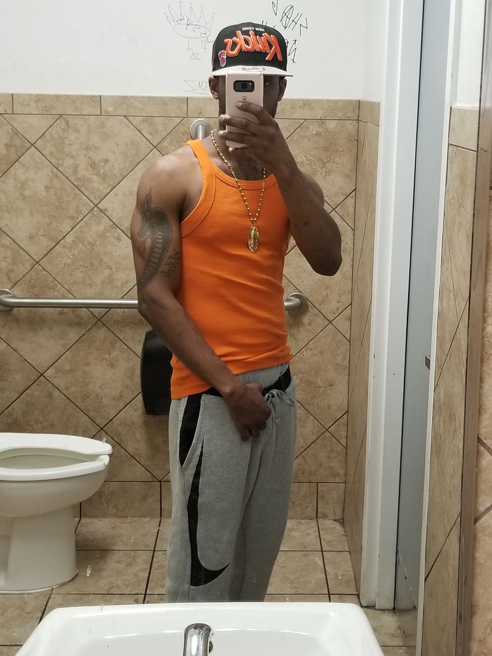 mrluvtostroke OnlyFans profile picture