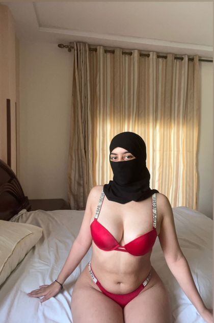 hijabijasmine OnlyFans picture