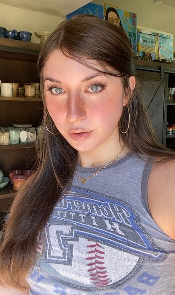 lbanton OnlyFans - Free Trial - Photos - Socials | FansMetrics.com