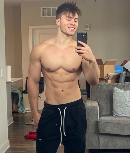 aaronaesthetics OnlyFans picture