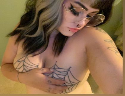 soursirxn OnlyFans picture