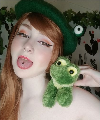 scentedfroggy OnlyFans picture