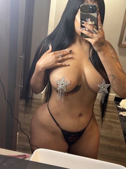 rosegold2fine OnlyFans picture
