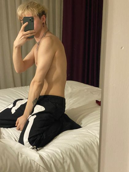 geminyes OnlyFans picture