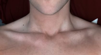 oliv3rwhite OnlyFans picture