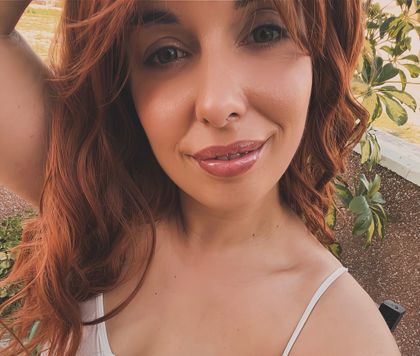 lucyvelvet OnlyFans picture