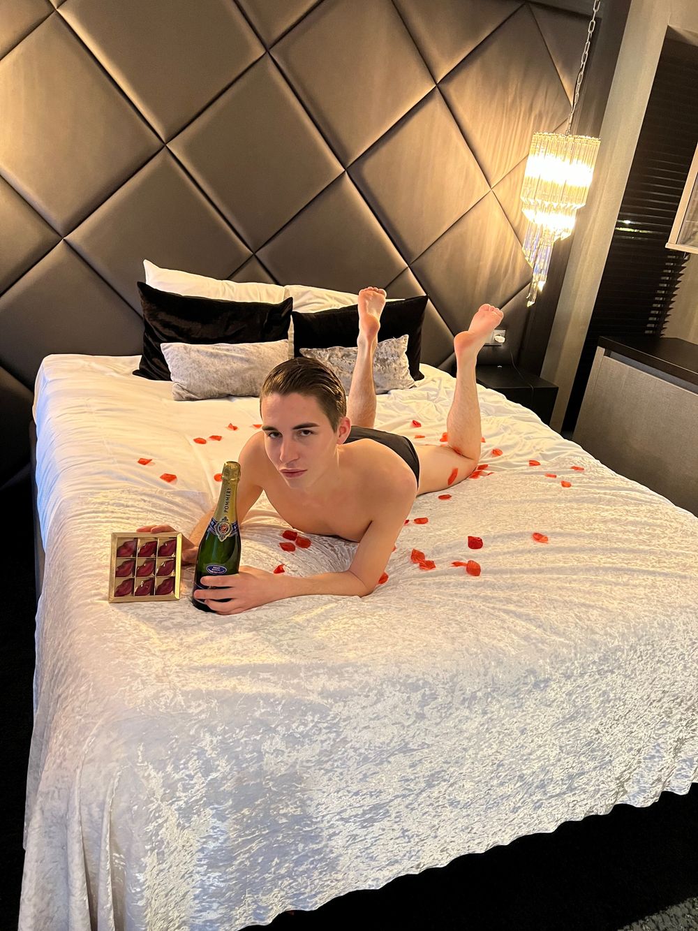 u195069673 OnlyFans profile picture