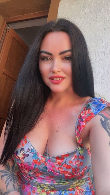 elenaely29 OnlyFans picture
