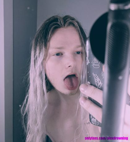 alexdrowning OnlyFans picture