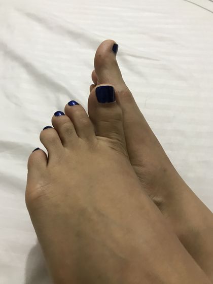 laurav7 OnlyFans picture