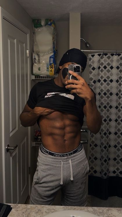 whotfareyouuu OnlyFans picture