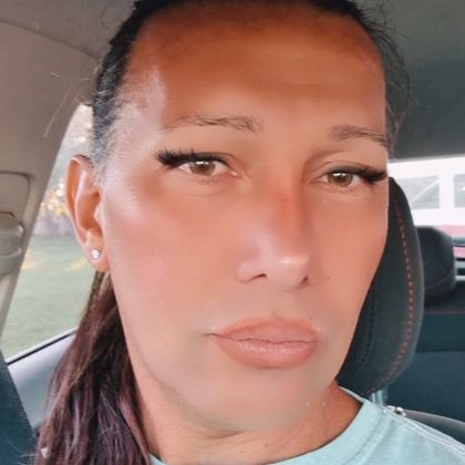 reynaoneline OnlyFans picture