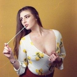 Best Morgantown OnlyFans Accounts for free | FansMetrics.com