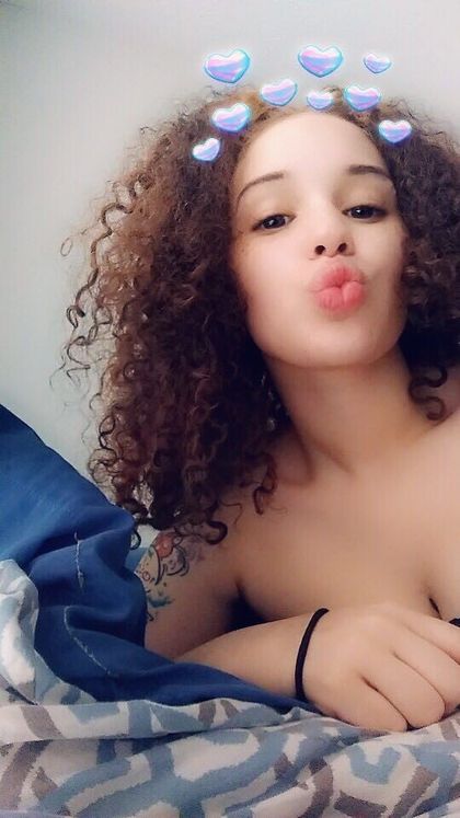 sip-on-gracie OnlyFans picture