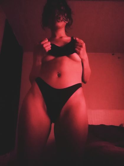 raspberry_withsand OnlyFans picture