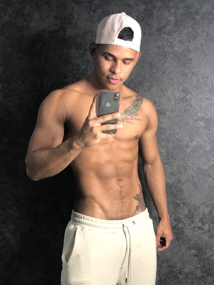 alvarobarrazav OnlyFans picture