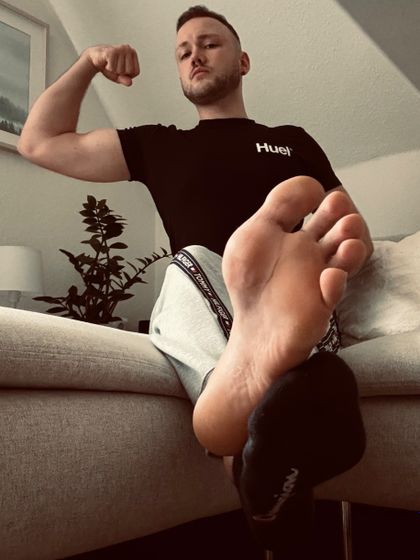 yourfeetgod OnlyFans picture