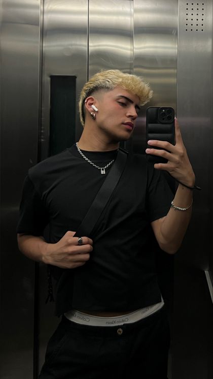 kevin.almm OnlyFans picture