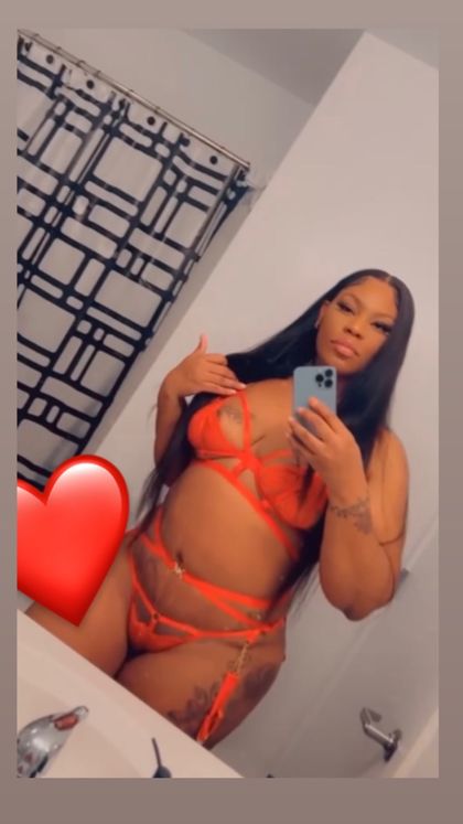 lysagalore OnlyFans picture