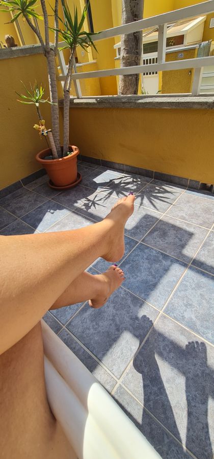 canarysmallfeet OnlyFans picture