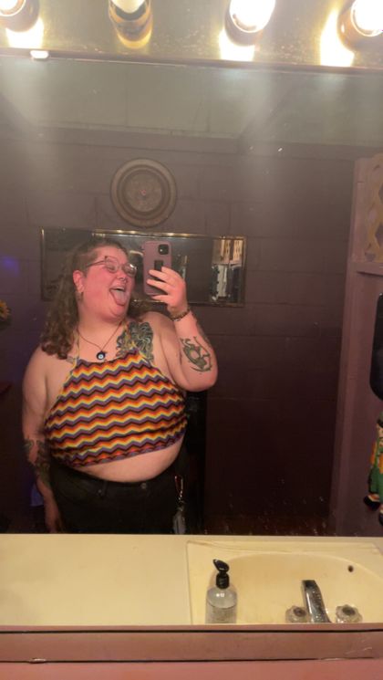 mommybeelzebub OnlyFans picture